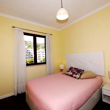 Sol & Mar * Camara de Lobos