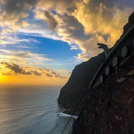 Sol & Mar Câmara de Lobos