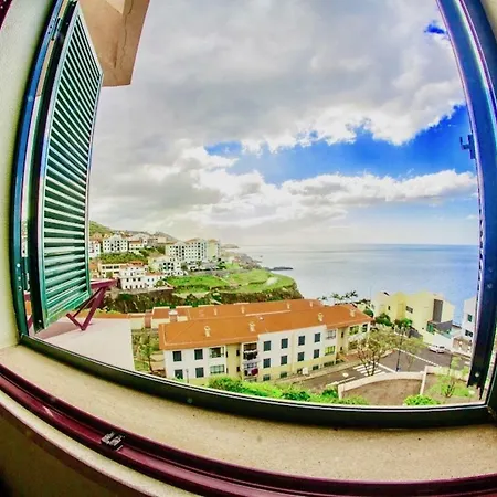 Sol & Mar * Câmara de Lobos